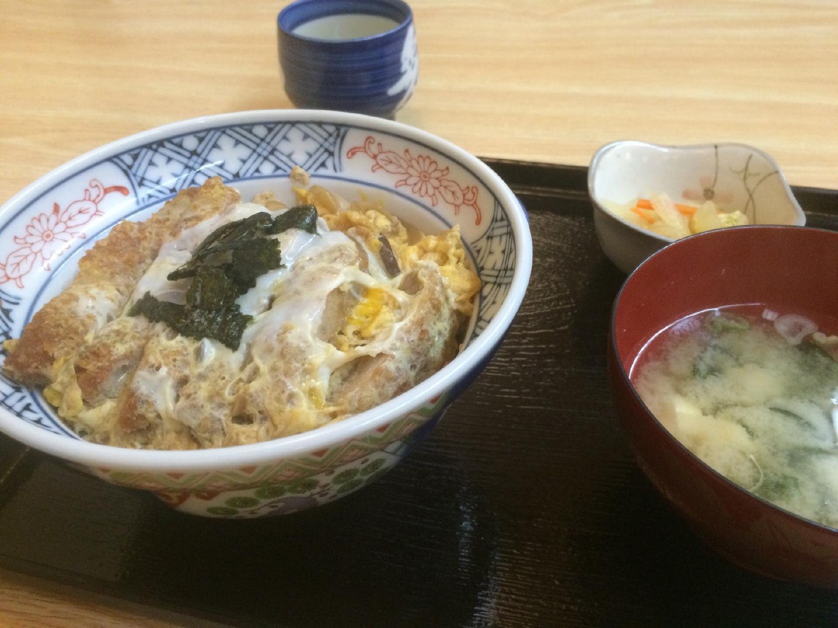 手打ち そば処 鈴木屋