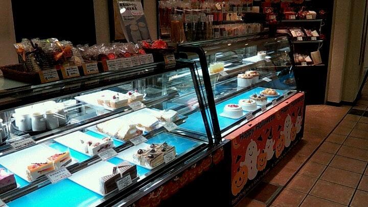 イタリアントマト ケーキショップ