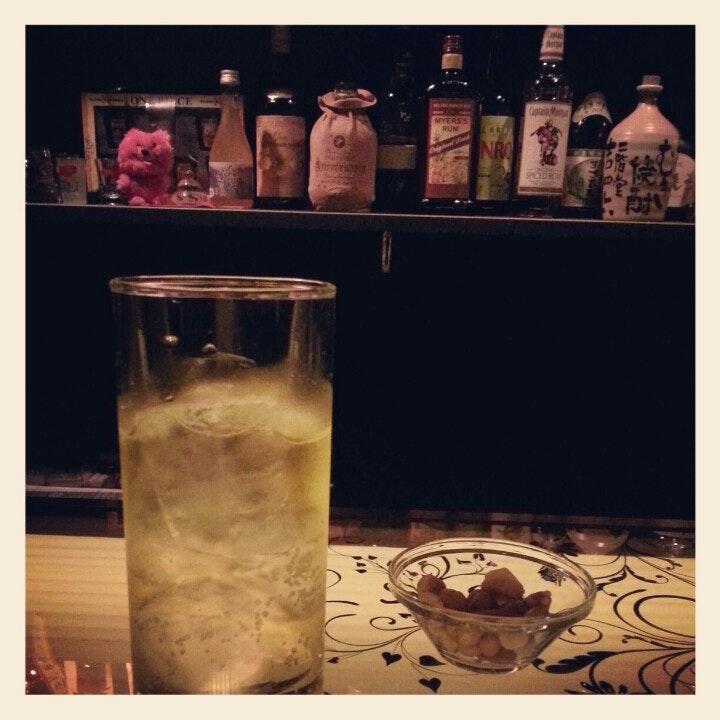 Bar M