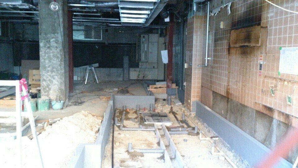 居心伝仁川駅前店