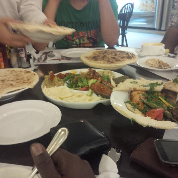 al Ostotra Restaurant