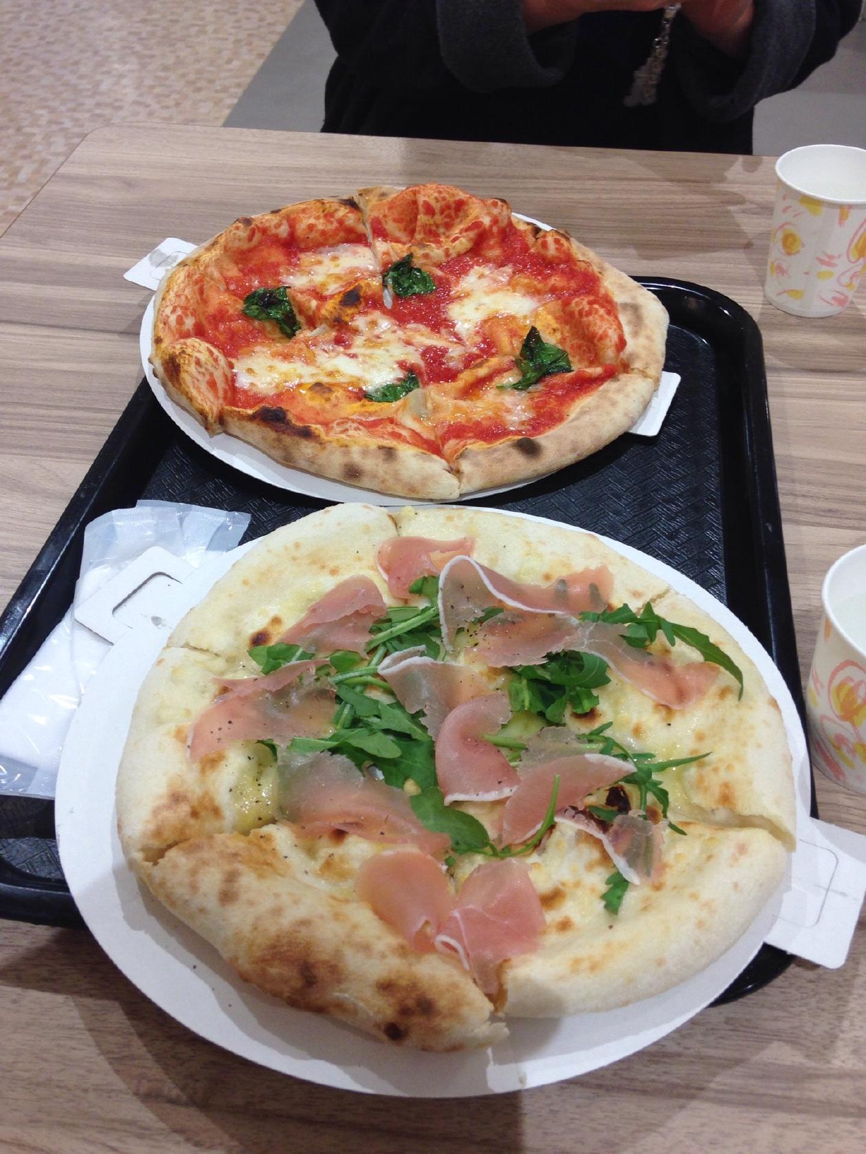 Napoli's PIZZA & CAFFE