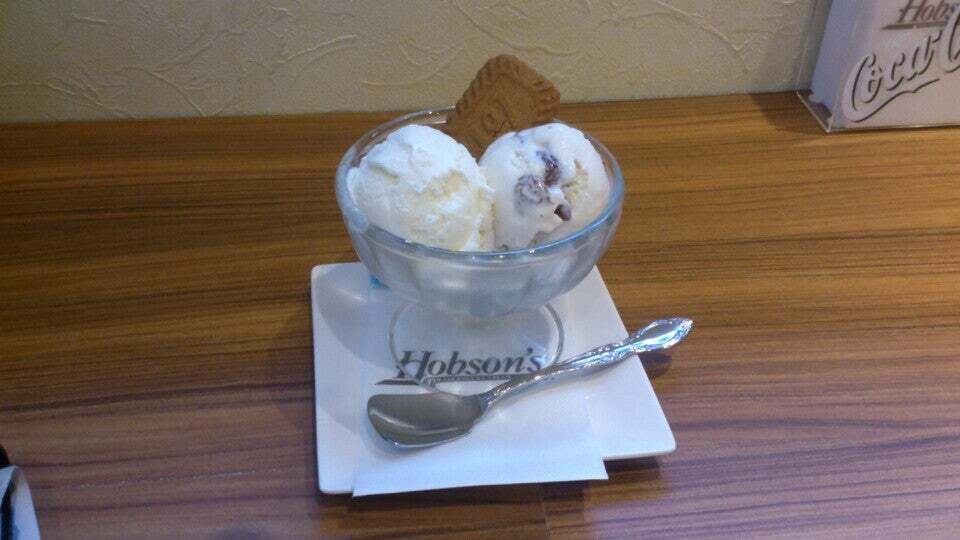 Hobson's Cafe東海大学駅前店