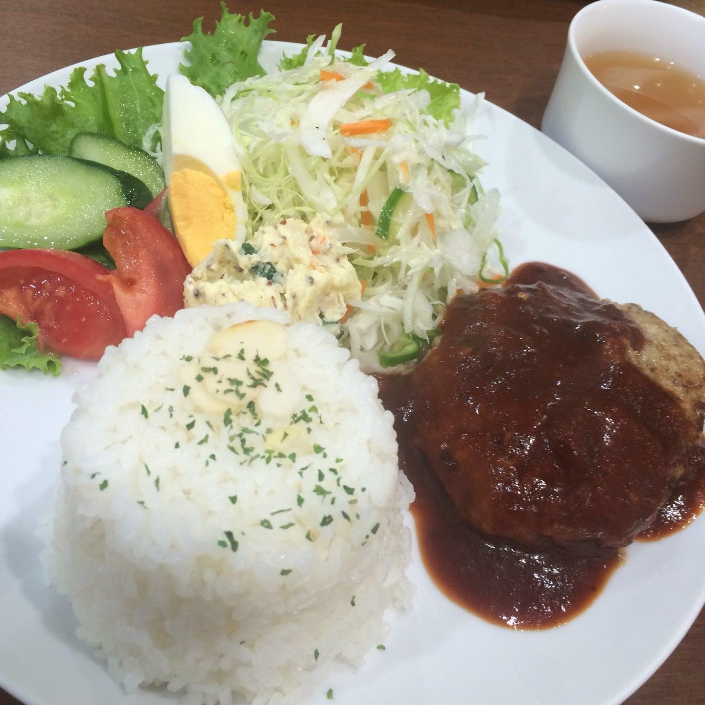 カフェ キナ