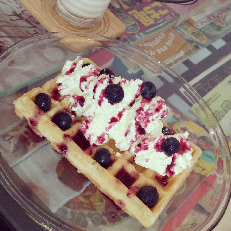 Sweet Aunt's Waffle Cafe