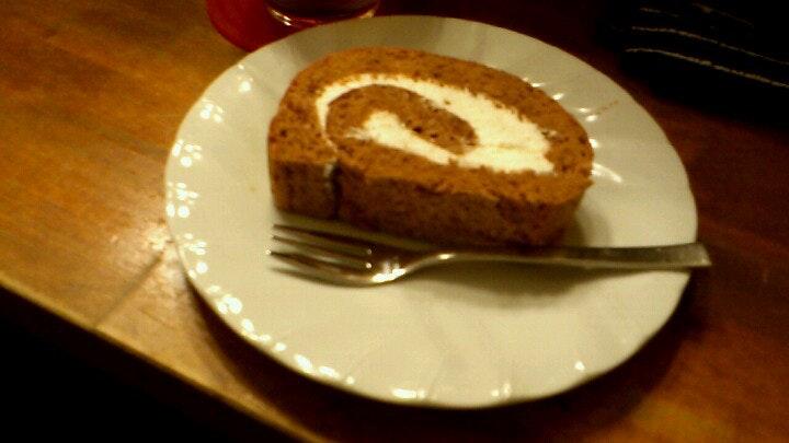できたてのロールケーキ 茨木カフェ