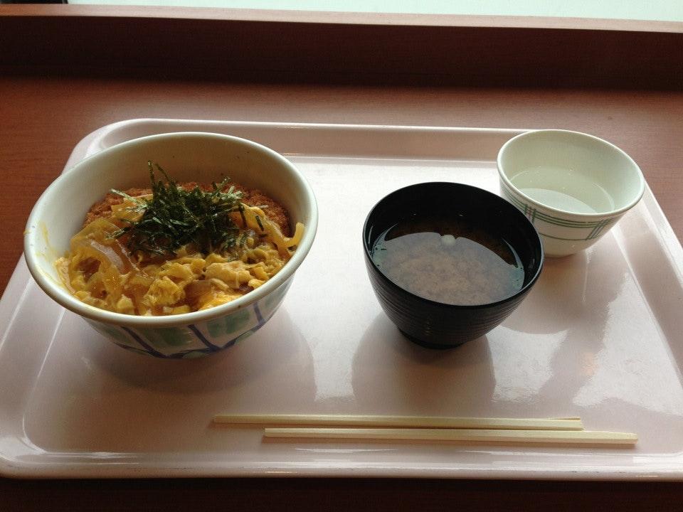 キッチン みつばち