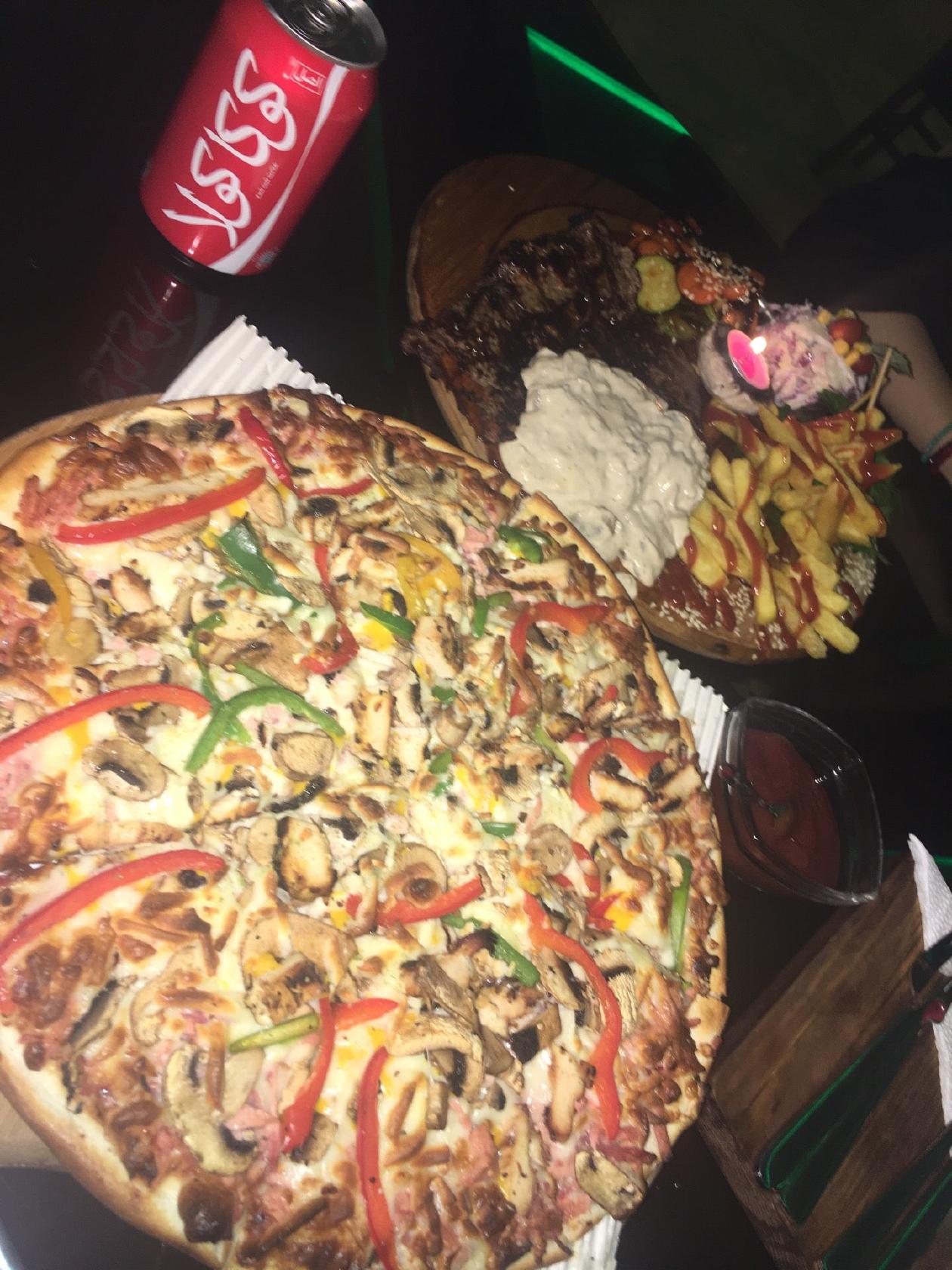 كافه رستوران كاكتوس Cactus Café&Restaurant