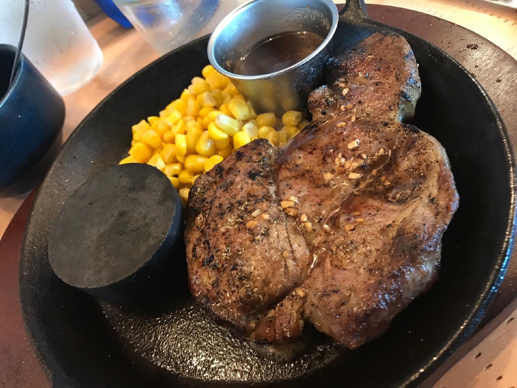 肉バルブッチャーズ 八百八 笹塚店