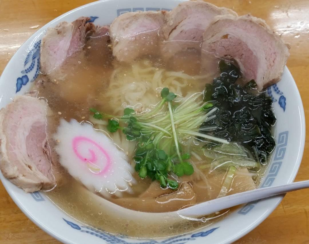 麺華亭