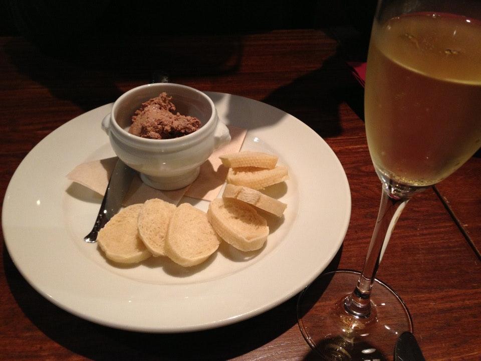 Bistro Tres Mignon