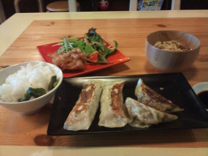 餃子酒場 カノウ