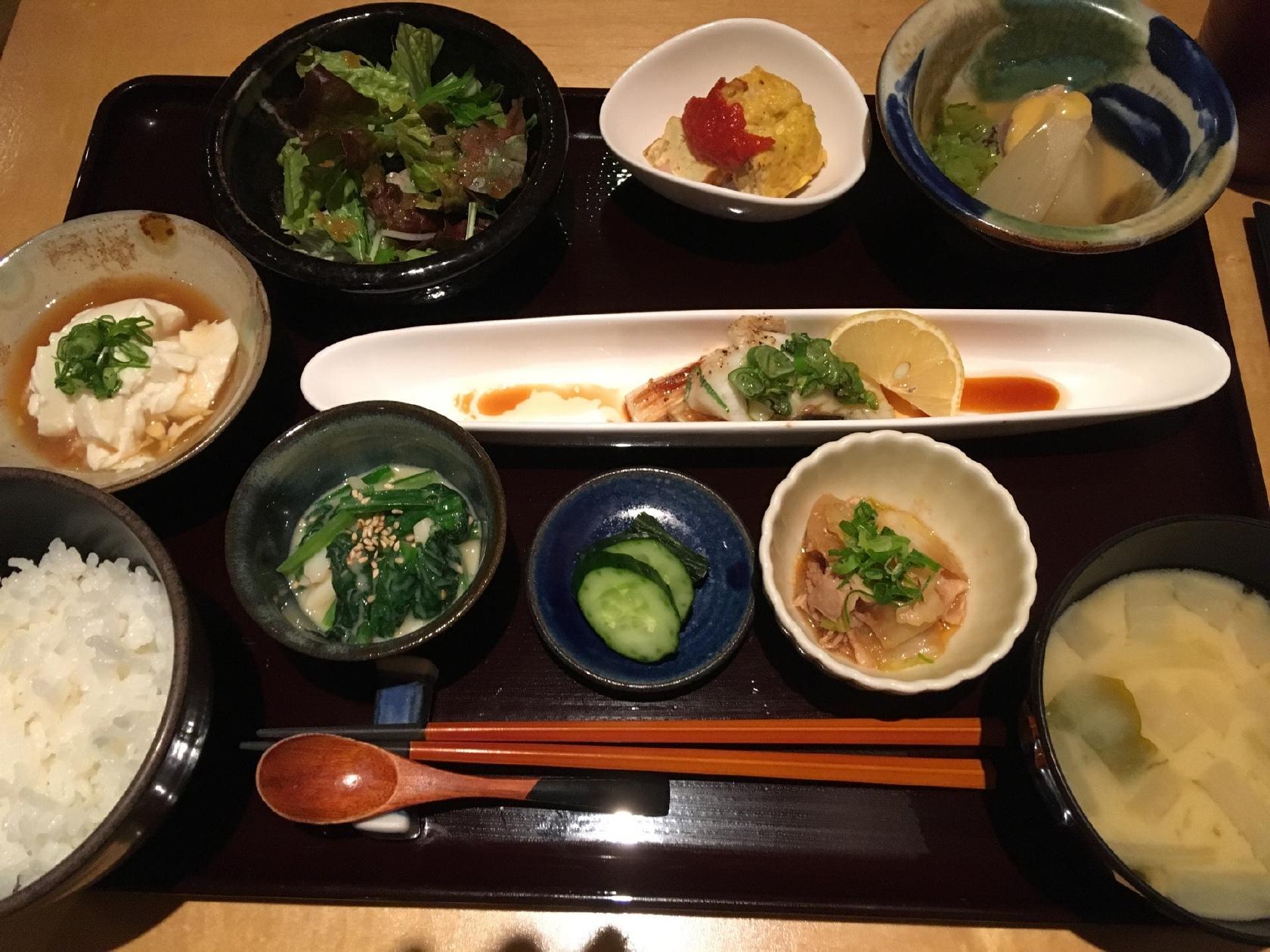 Dining蒼