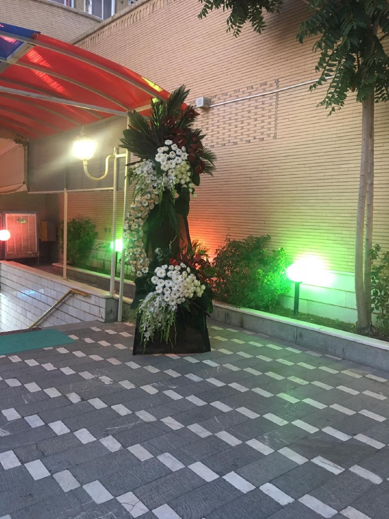 رستوران قطران Ghatran Restaurant