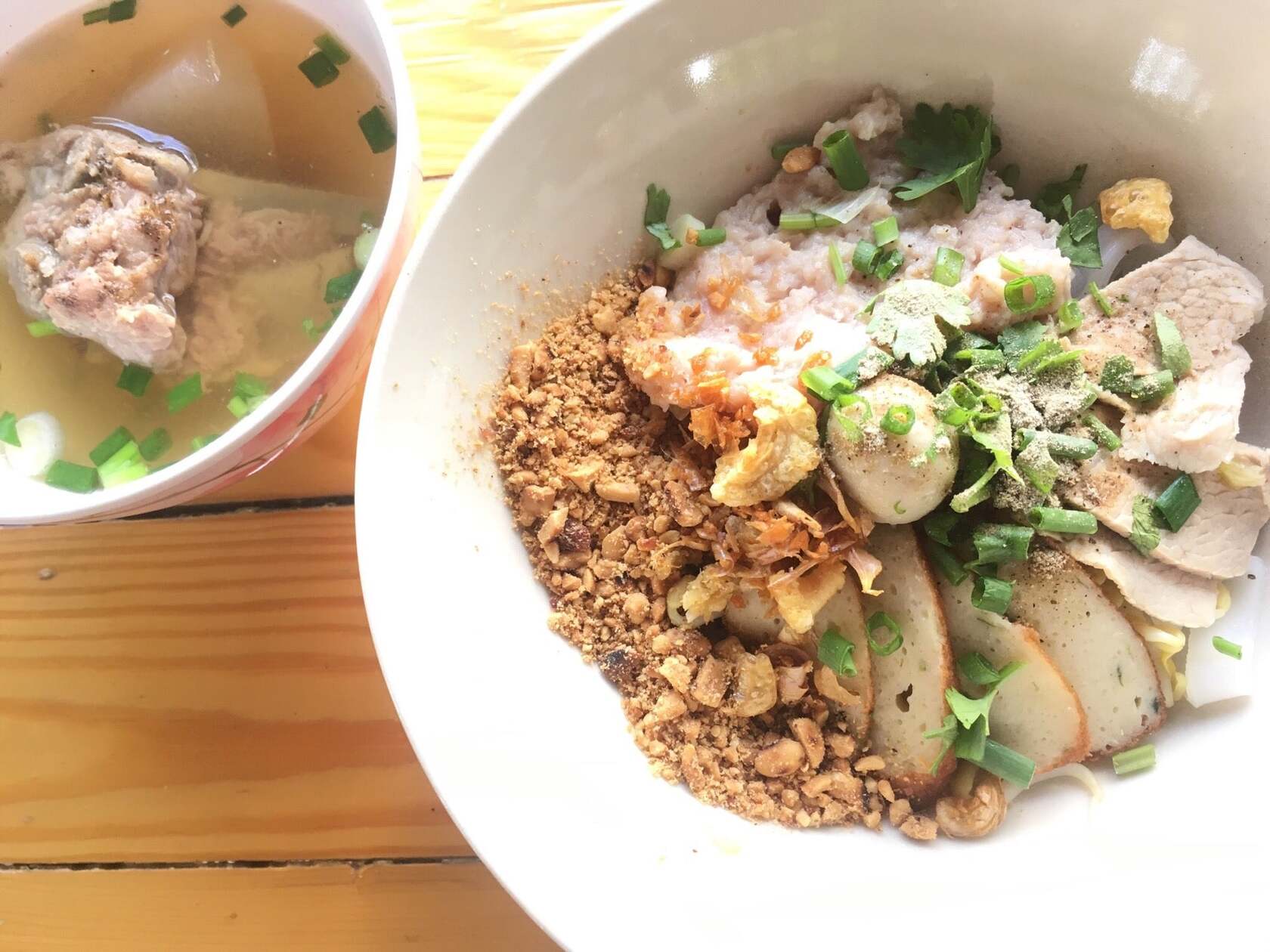 ก๊ะเตี๋ยว ก๊วยเตี๋ยวหมูบ้านบ้าน ณ บางแสน