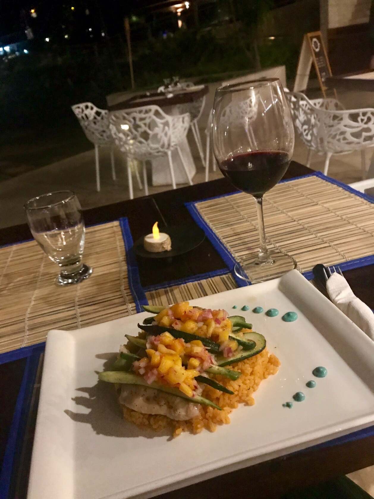 Pura Vista! Restaurant