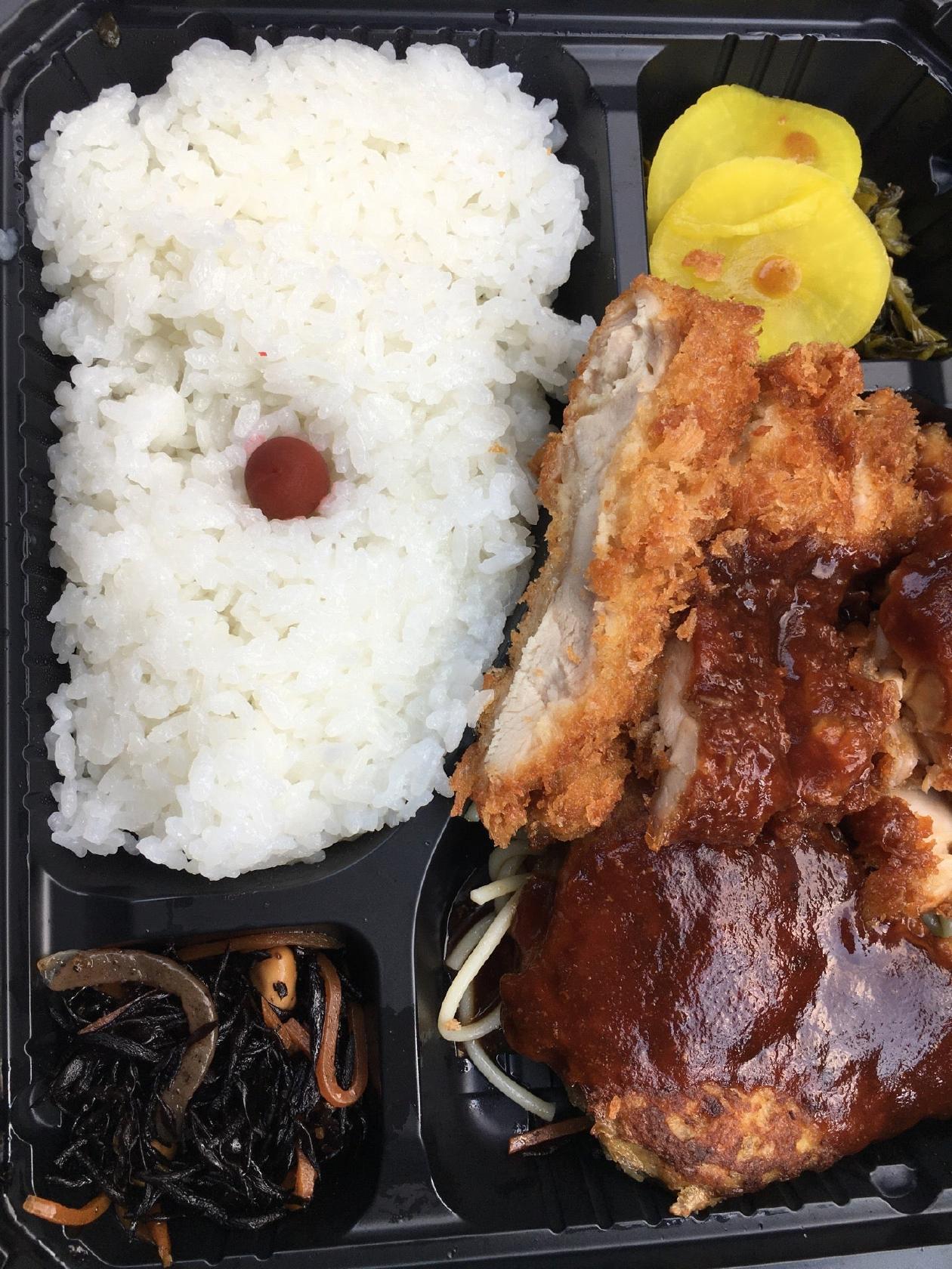 デカ弁日出店
