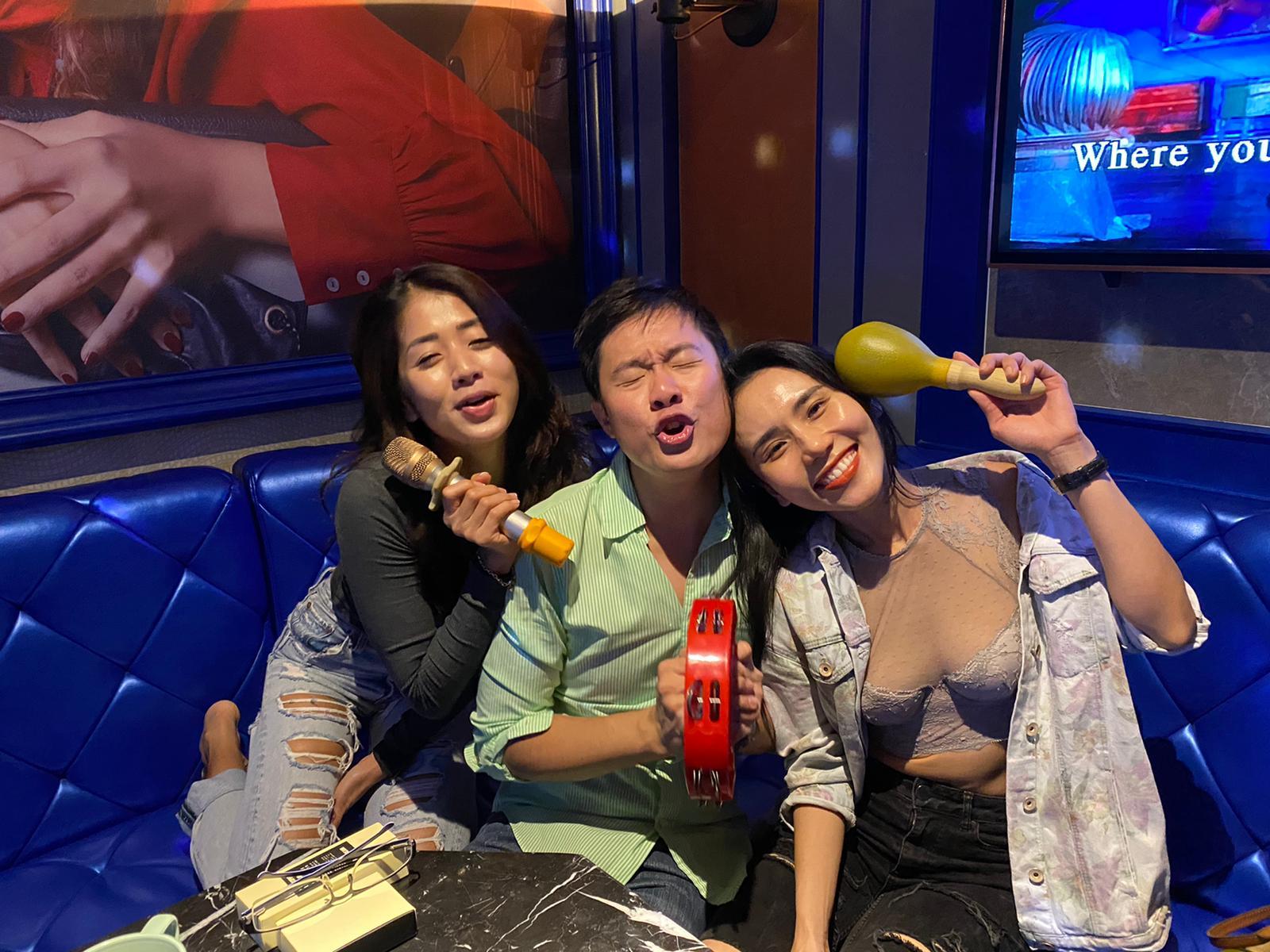 Cash Studio Family Karaoke