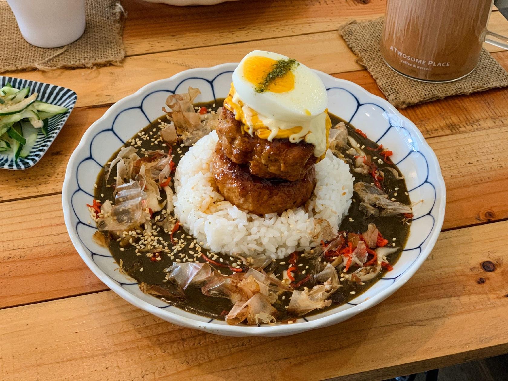 come com 咖哩＆三明治食べ物