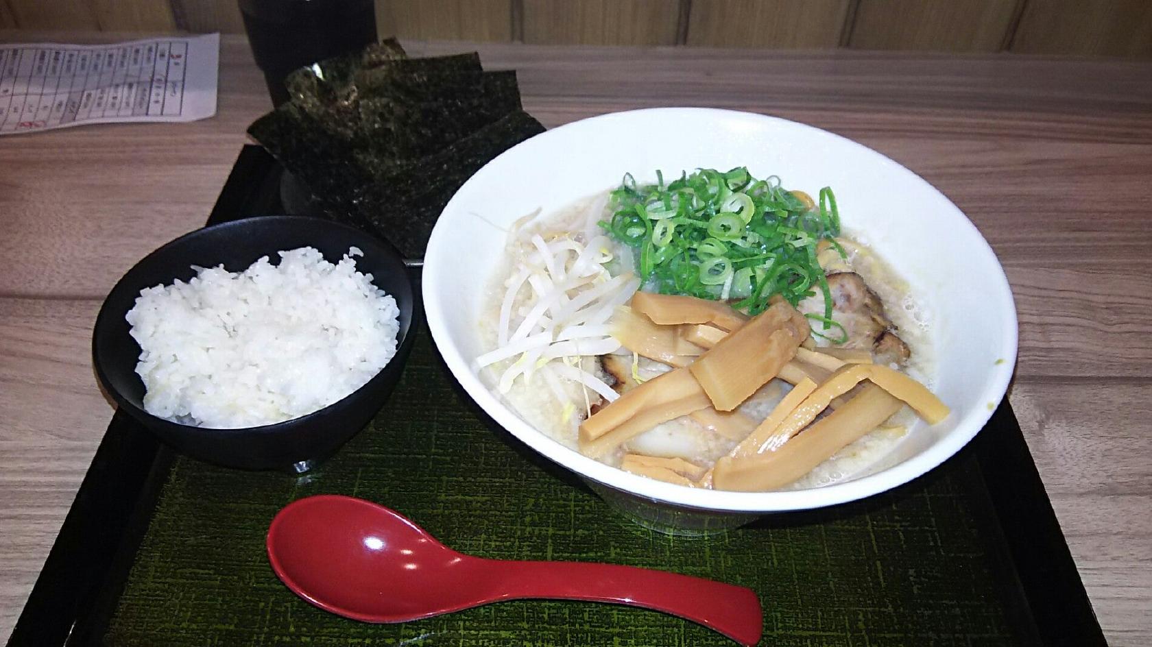 麺匠慶次 関大店