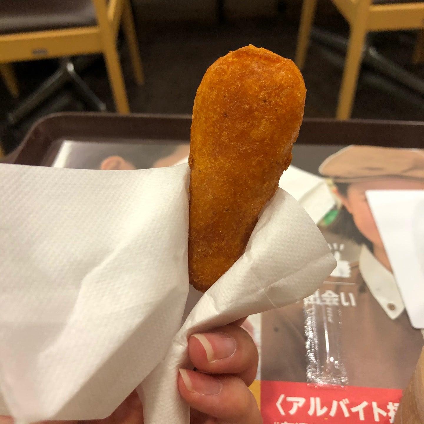 ゼッテリア アクロス福岡店
