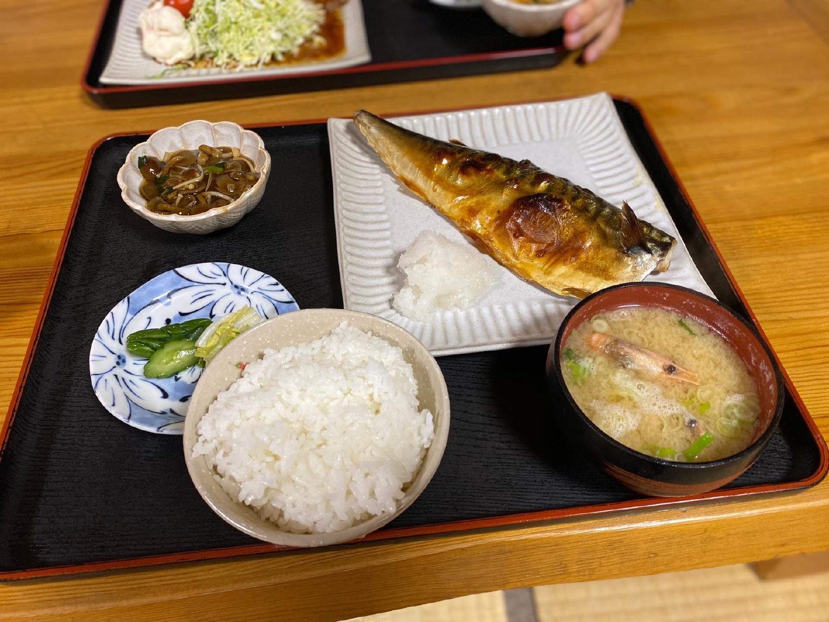 まかないや
