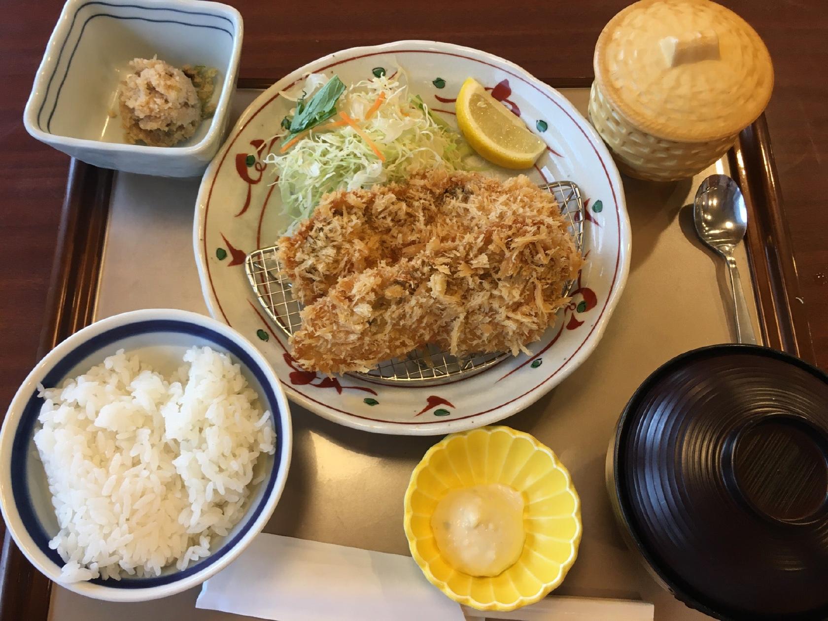 らら亭鶴田店
