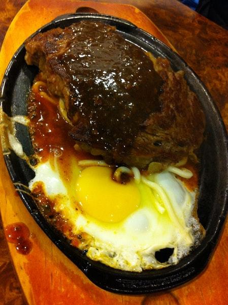 牛魔王牛排饒河店