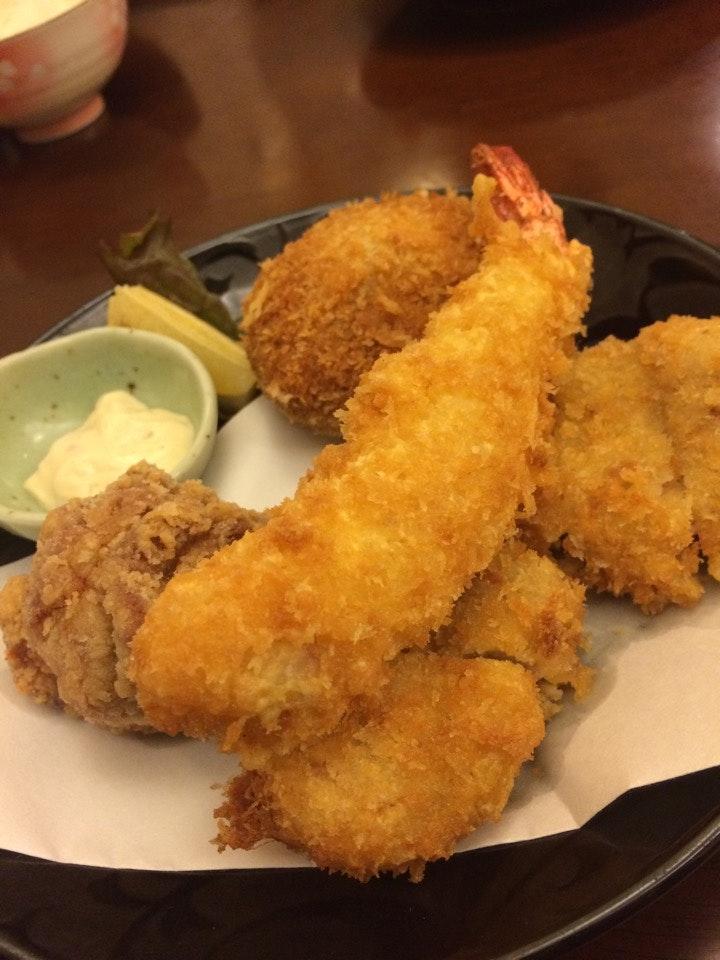 鷹の家