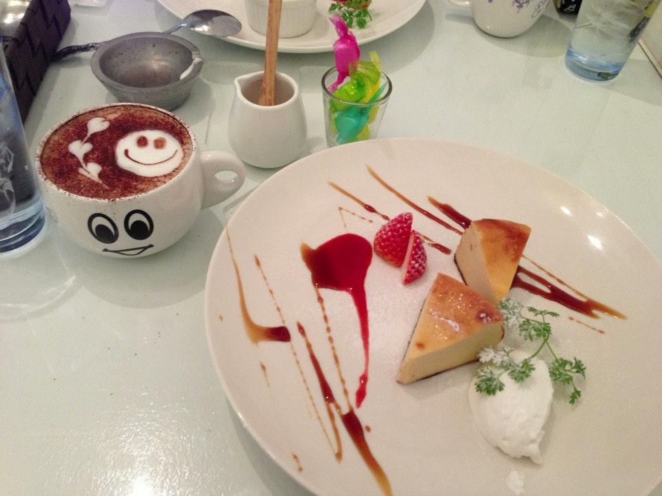 YARD YARD Cafe