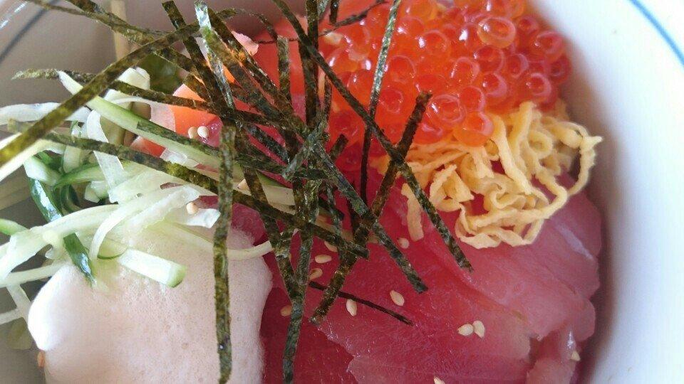 海鮮丼ぶり とと