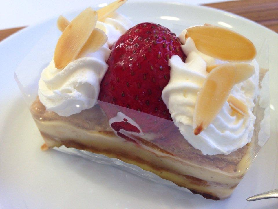 洋菓子店 スイートピッチ