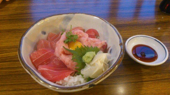 魚河岸大食堂 まるかみ水産