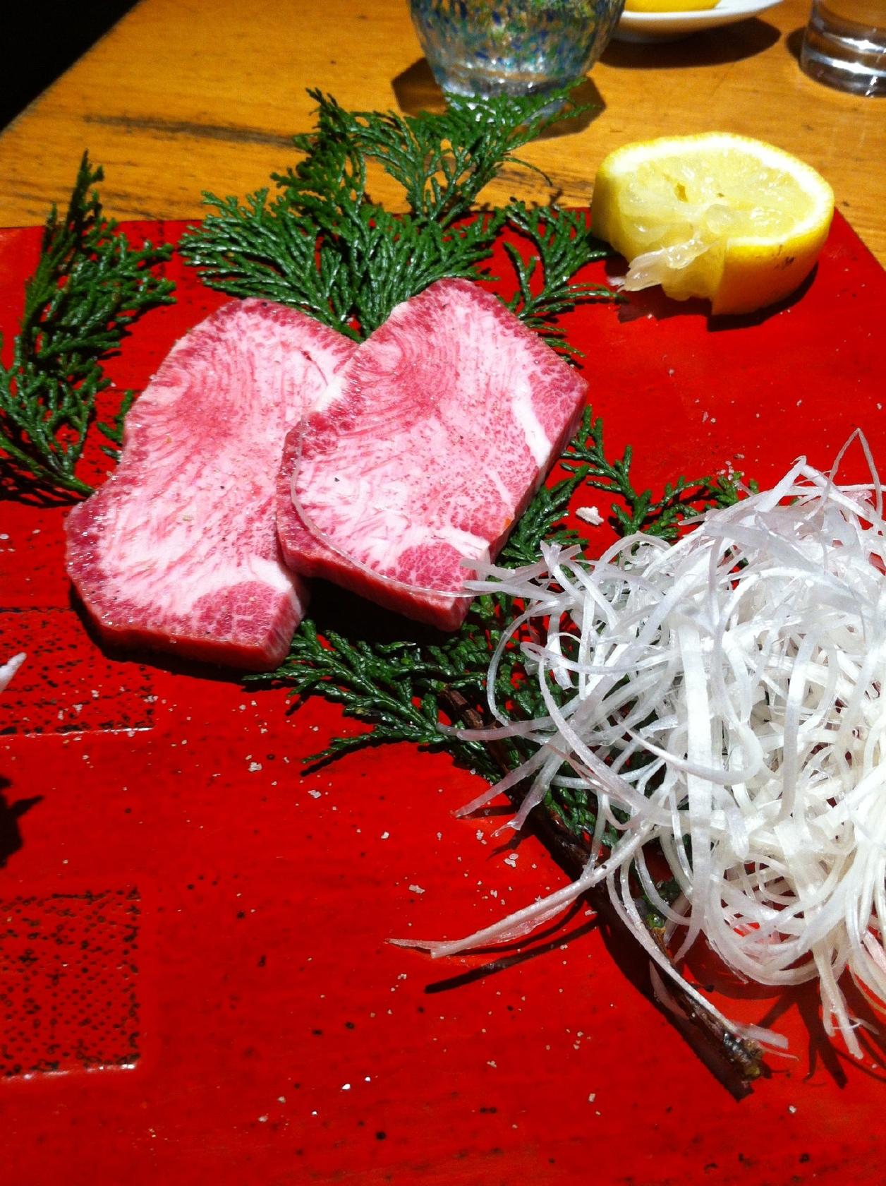 炭火焼肉 えん