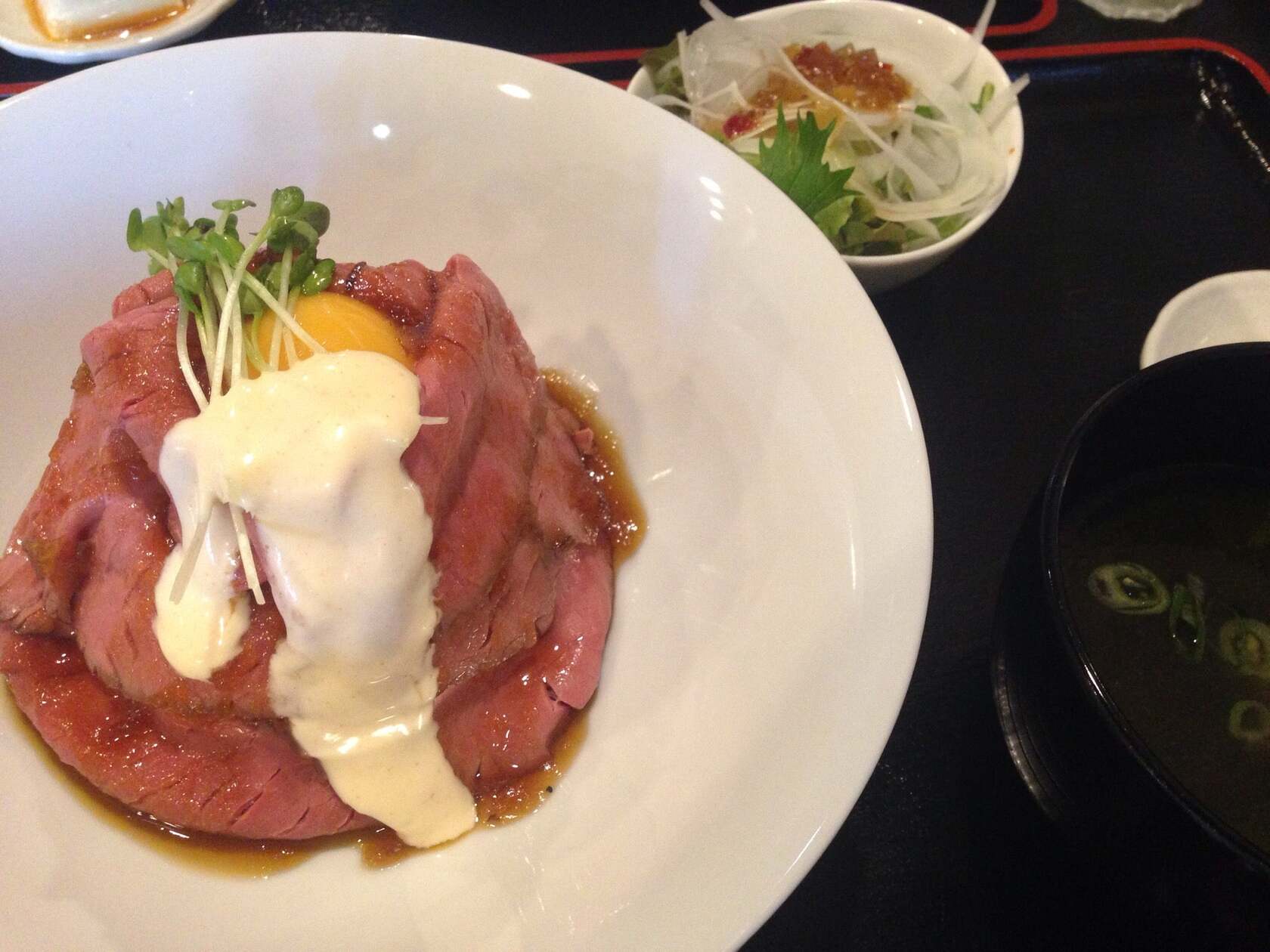 韓国料理とお肉 枝豆