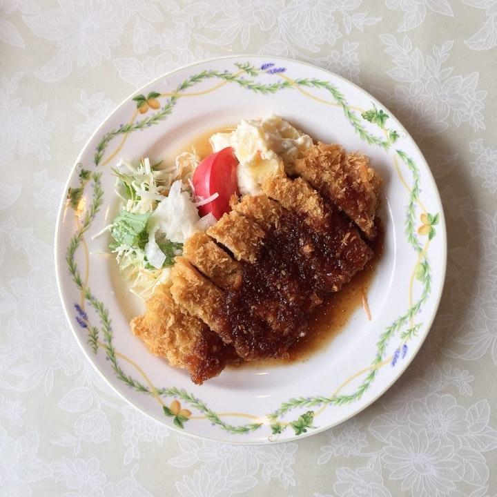 レストラン 仲よし