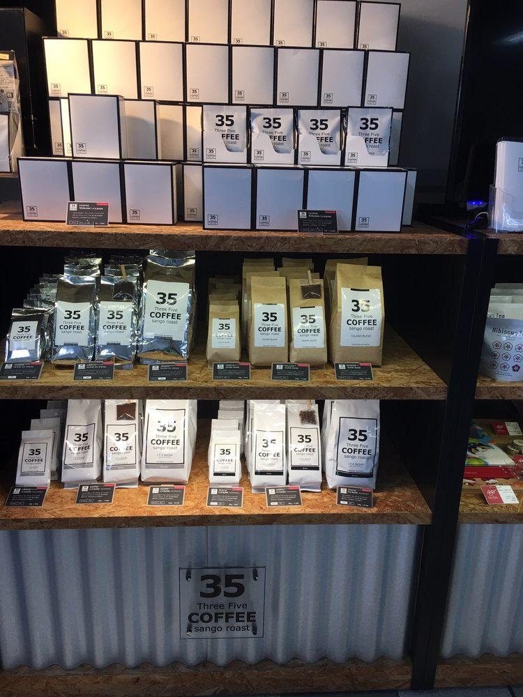 35COFFEE SHOP おもろまち駅店