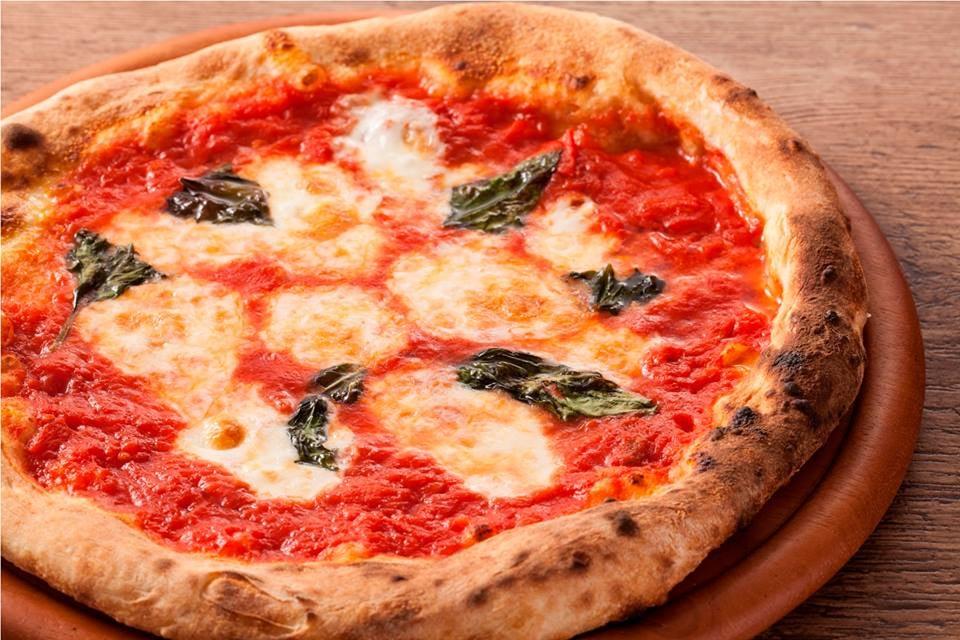 PIZZA イル・ト・ラクダ
