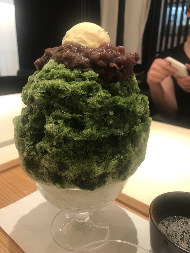 大須ういろ緋毬