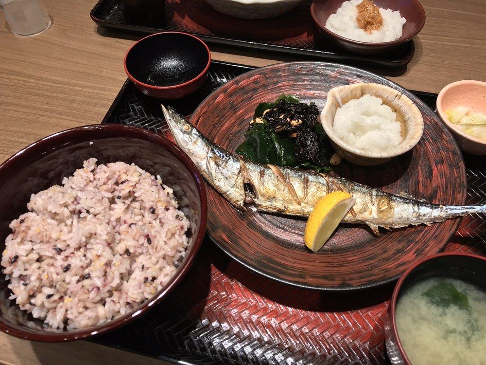 大戸屋 溝の口店