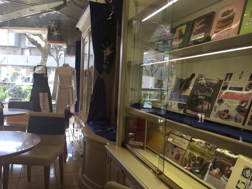 La Boutique Café