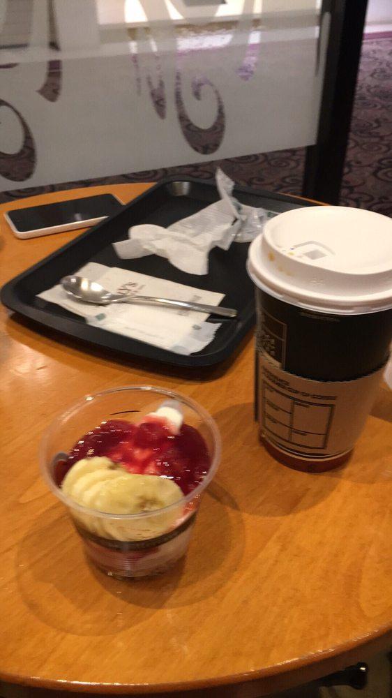 タリーズ ニューオータニガーデンコート店