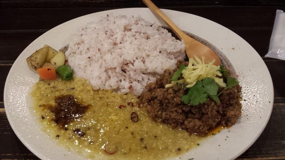 カレーのアキンボ
