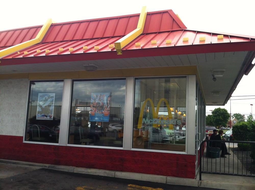 Mc Donald's of Galleria