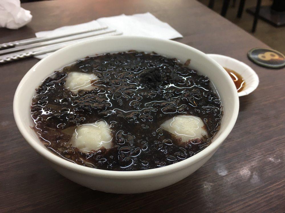八方雲集