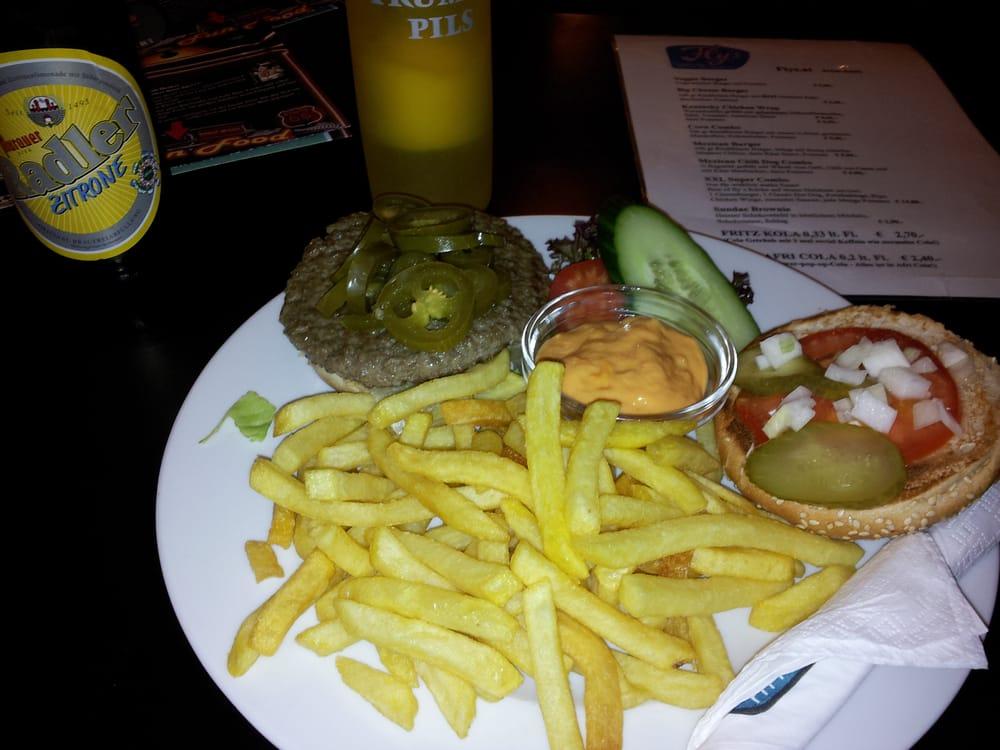 Fly's American Fifties Restaurant