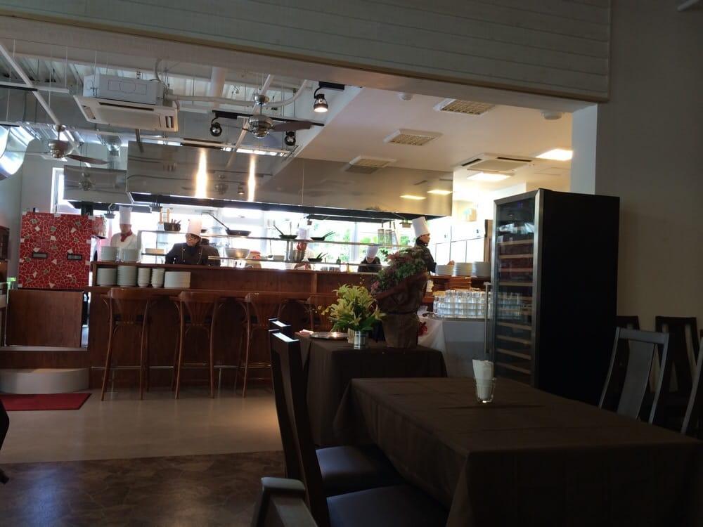 港町食堂 The Dining