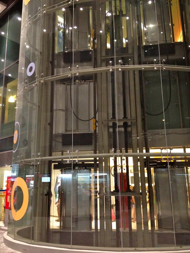 J Glass Lift Cafe