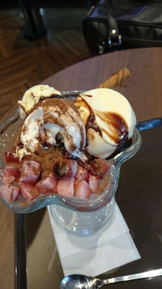サンマルク 春日駅前店