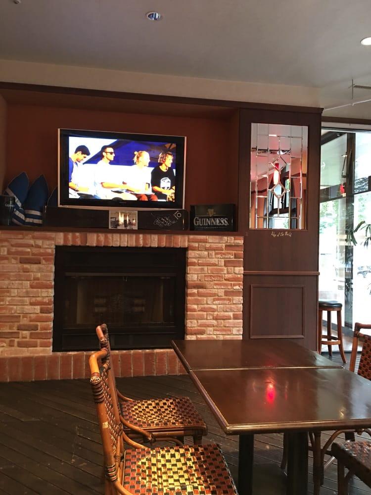 Sports Pub Cricket